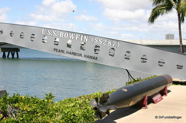 24 USS Bowfin