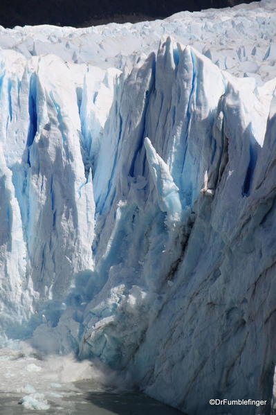 Argentina, Perito Merino Glacier, calving 155 (3)