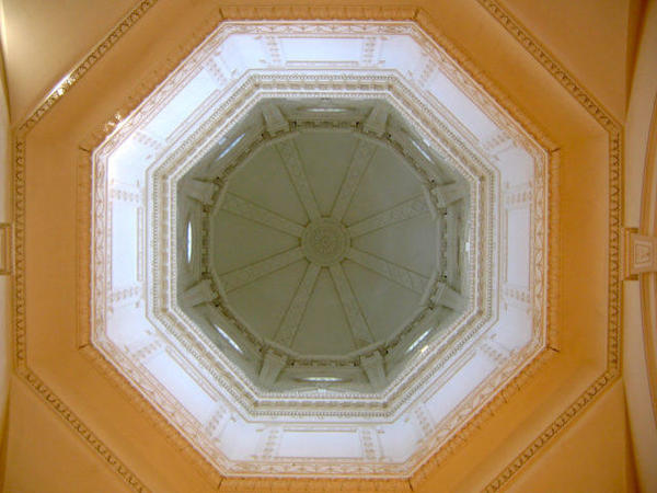 MD-State-Capitol-Dome-Inside