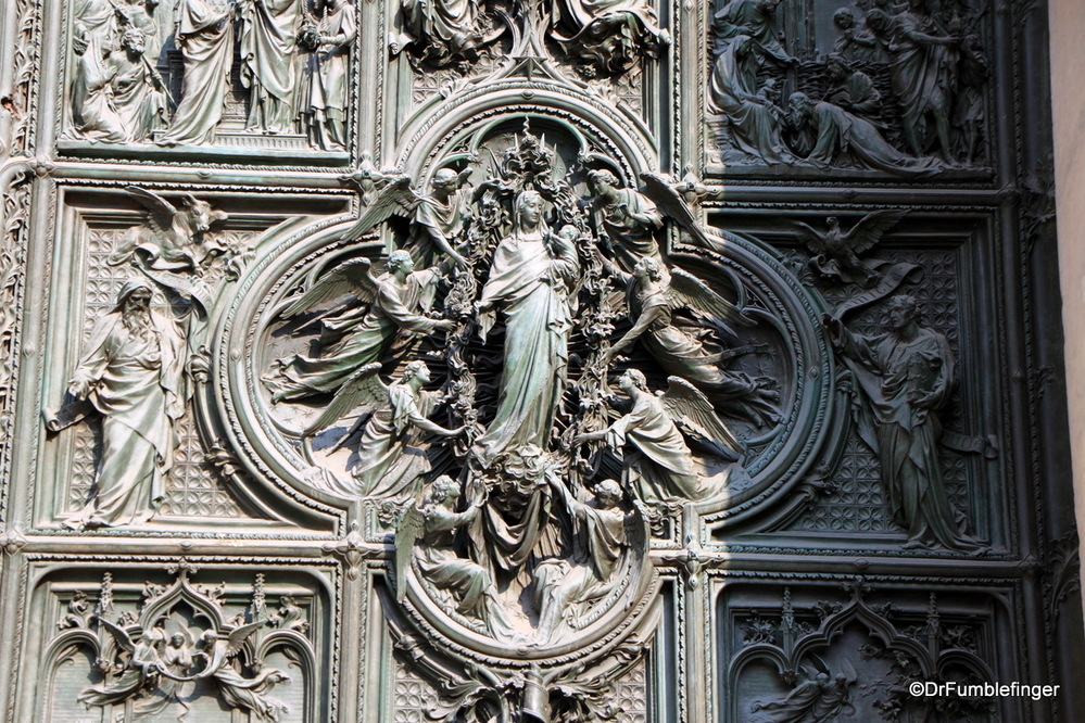 Doors Of Milan S Duomo Travelgumbo