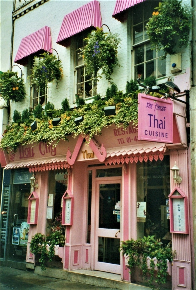 Thai%2520restaurant 