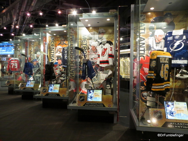 06 Hockey Hall of Fame