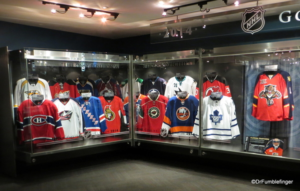 10 Hockey Hall of Fame