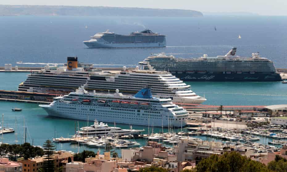 Majorca, cruise lines agree on limits | TravelGumbo