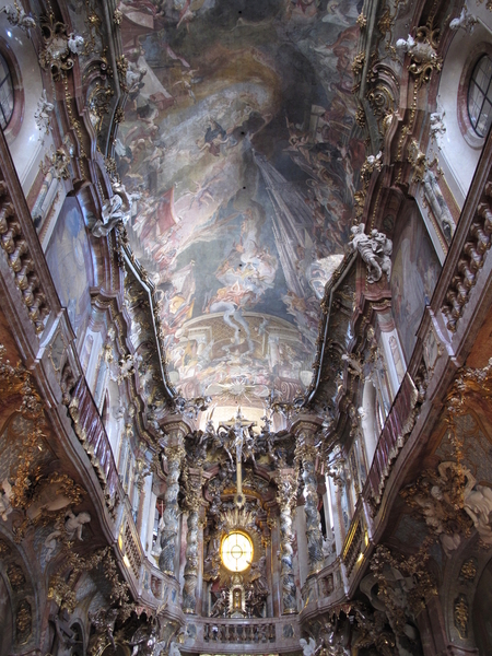 Asamkirche_Munich_Schlaier