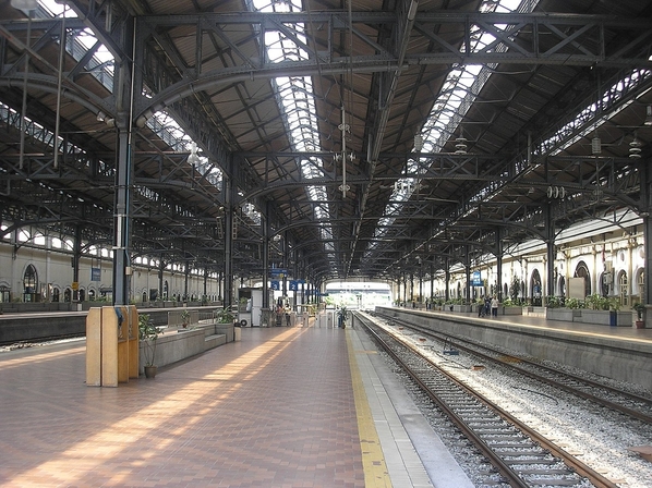 Kuala_Lumpur_railway_station_(Rawang-Seremban_&_Sentul-Port_Klang_Line)_(original_terminal),_Kuala_Lumpur
