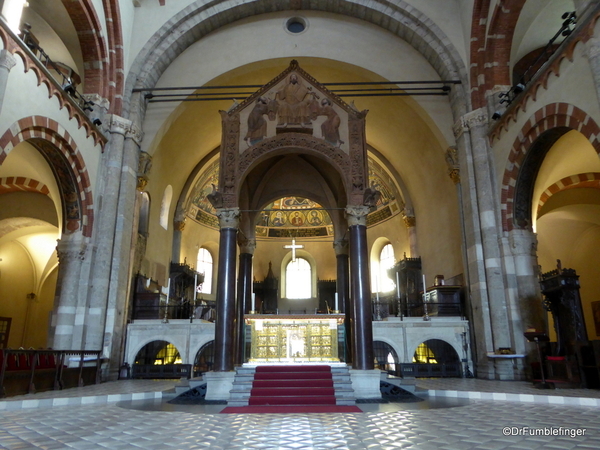 16 Basilica di Sant'Ambrogio