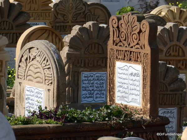 06 Fort de la Calette lighthouse and Muslim cemetery, Rabat