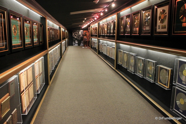 memphis-graceland-2012-037