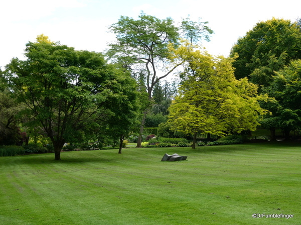 31 VanDeusen Botanical Garden