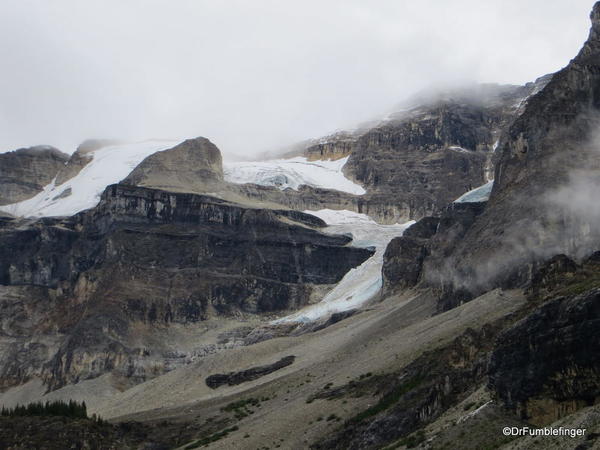 05. Stanley Glacier valley. Hiking ou after the storm clears (6)