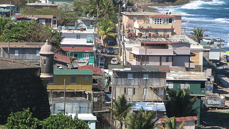 File:La Perla, San Juan, Puerto Rico.JPG