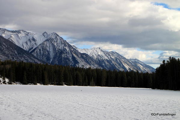 Views from Johnson Lake Trail in the Winter