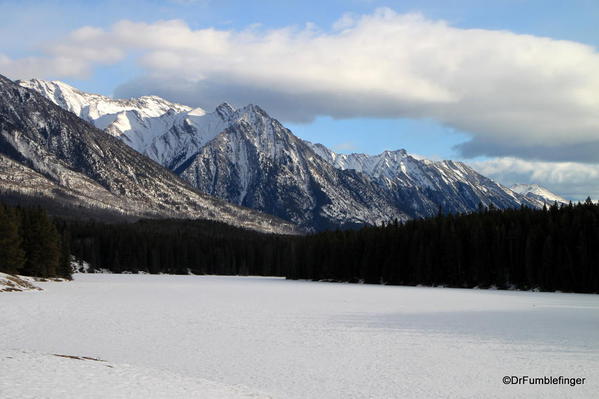 Views from Johnson Lake Trail in the Winter