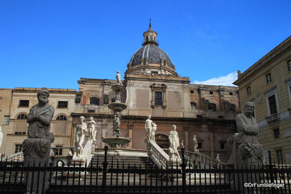 Fontana Pretoria, a 16th century fountain in the Quattro Canti (and one of Palermo