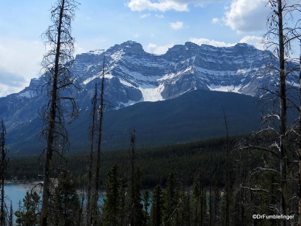 04 Lake Minnewanka Hike (20)