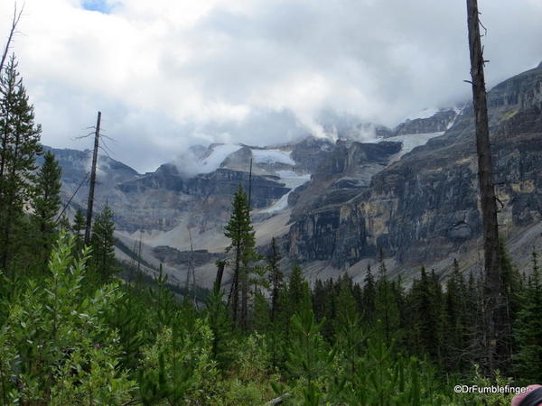 05. Stanley Glacier valley. Hiking ou after the storm clears (19)