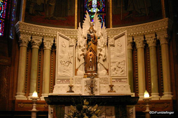 Interior, St. Anne de Beaupre basilica