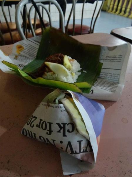 12 rice-in-palm-leaf-food-tour-in-kuala-lumpur-malaysia