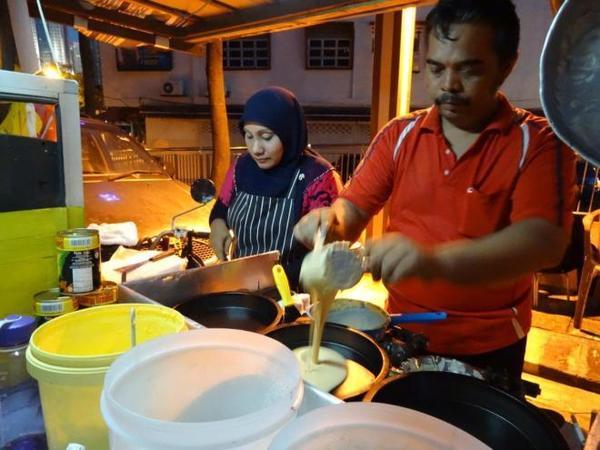 13 pancakes-in-the-making-food-tour-in-kuala-lumpur-malaysia