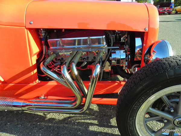 1928 Ford Tudor 350 HP [4)