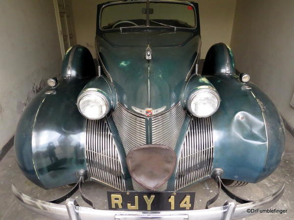 1938 Cadillac 5 Seater Cony Sedan (3)