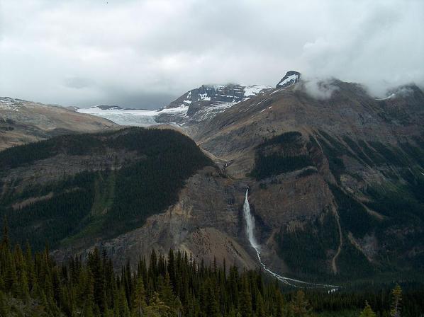 Daly Glacier and Takakkaw Falls, Yoho National Park. Viewed from Iceline trail. Courtesy Wikimedia/Brilang