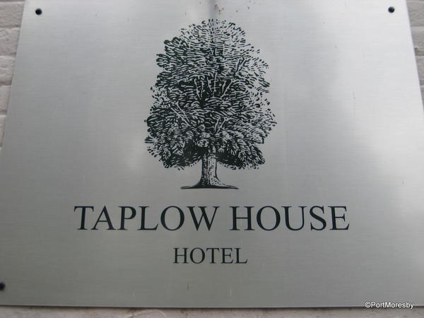 TaplowHse2