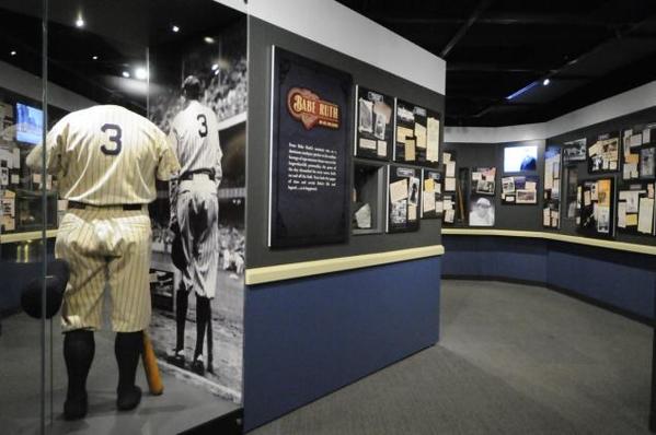 baseball-hall-of-fame-Base-Ruth