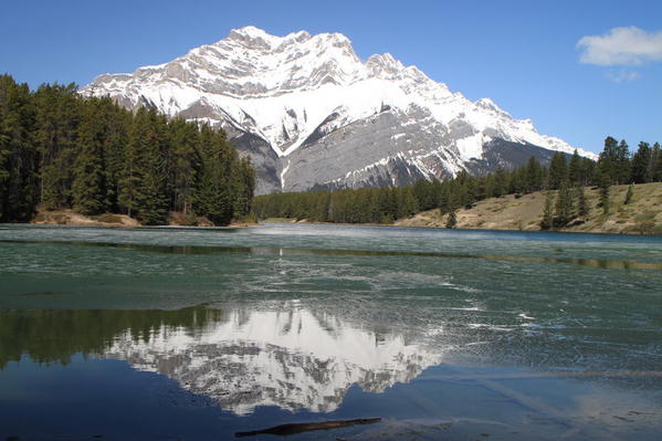 Cascade Mountain viewed from Johnson Lake trail