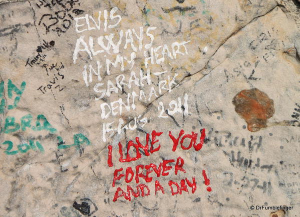 Graceland -- fans graffiti