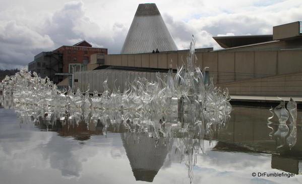 Tacoma -- Museum of Glass, "Fluent Steps"