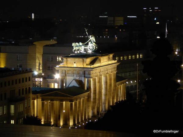 22 Reichstag view of Brandenburg Gate