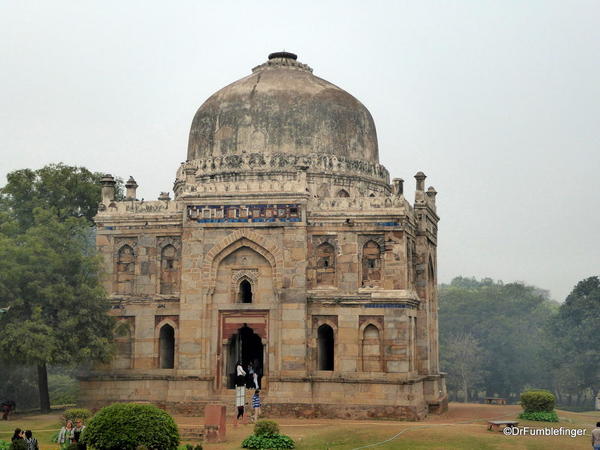 36a Lodhi Gardens, Bara Shish Gumbad. Delhi 02-2016 (2)