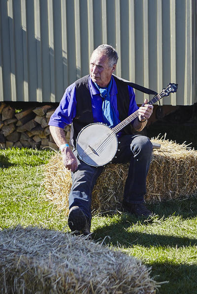 Banjo man col 2 1024 72