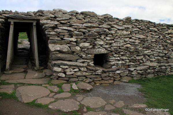 Dingle Peninsula, Dunberg Fort. Entrance