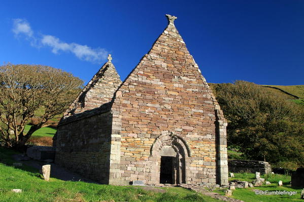 Dingle Peninsula, Kilmalkedar church ruins