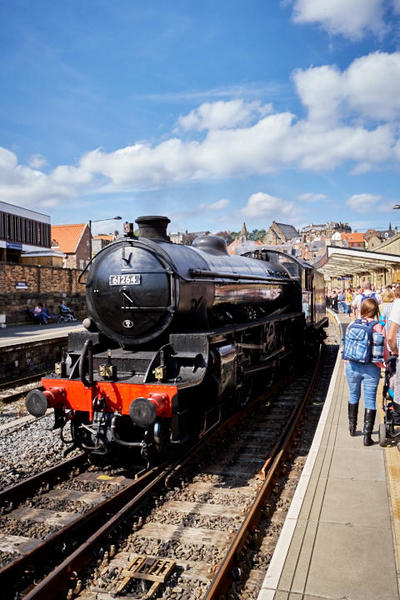 Engine front Whitby 2+ 1