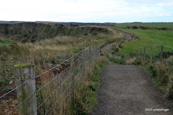 Hilltop trail over the Causeway.