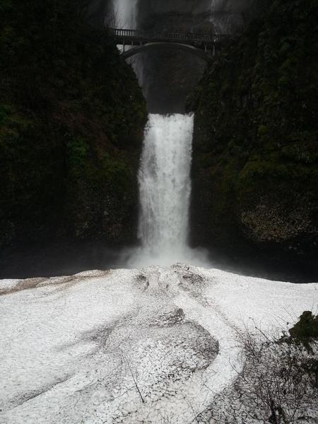 Multnomah Falls Frozen