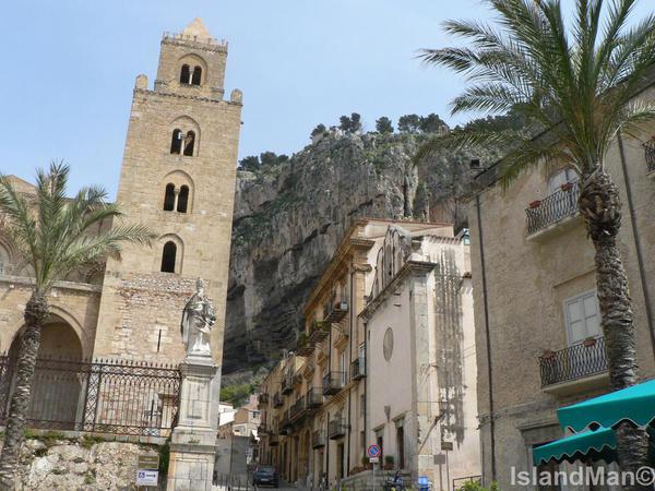 Piazza Del Duomo_Cefalu