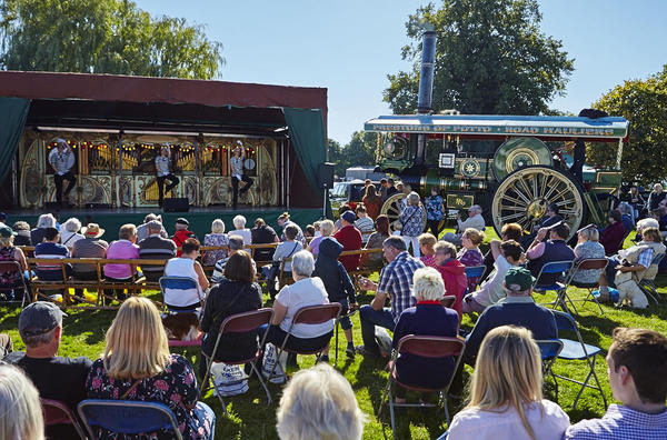 Steam engine organ dance 1024 72