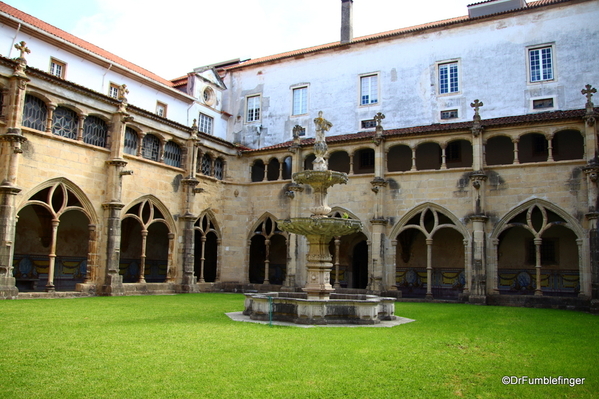 00 Santa cruz church and Monastery