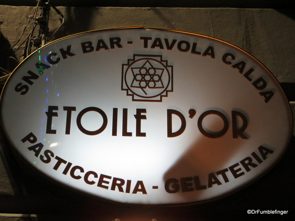 01 Cafe Etoile D