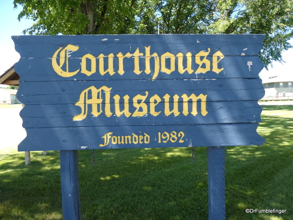 01 Courthouse Museum