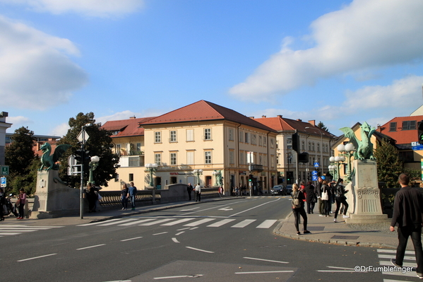 01 Dragon Bridge, Ljubljana (11)