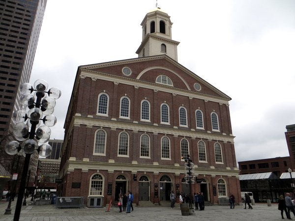 01 Faneuil Hall