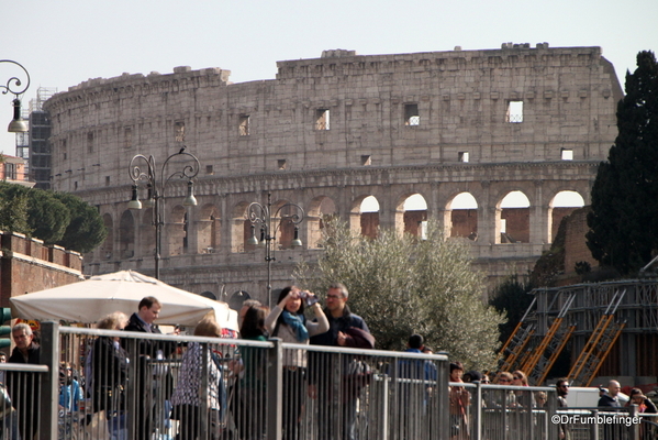 01 Floating, Rome