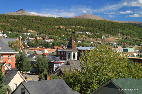 01 Homes in Leadville