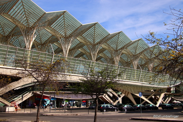 01 Oriente Station